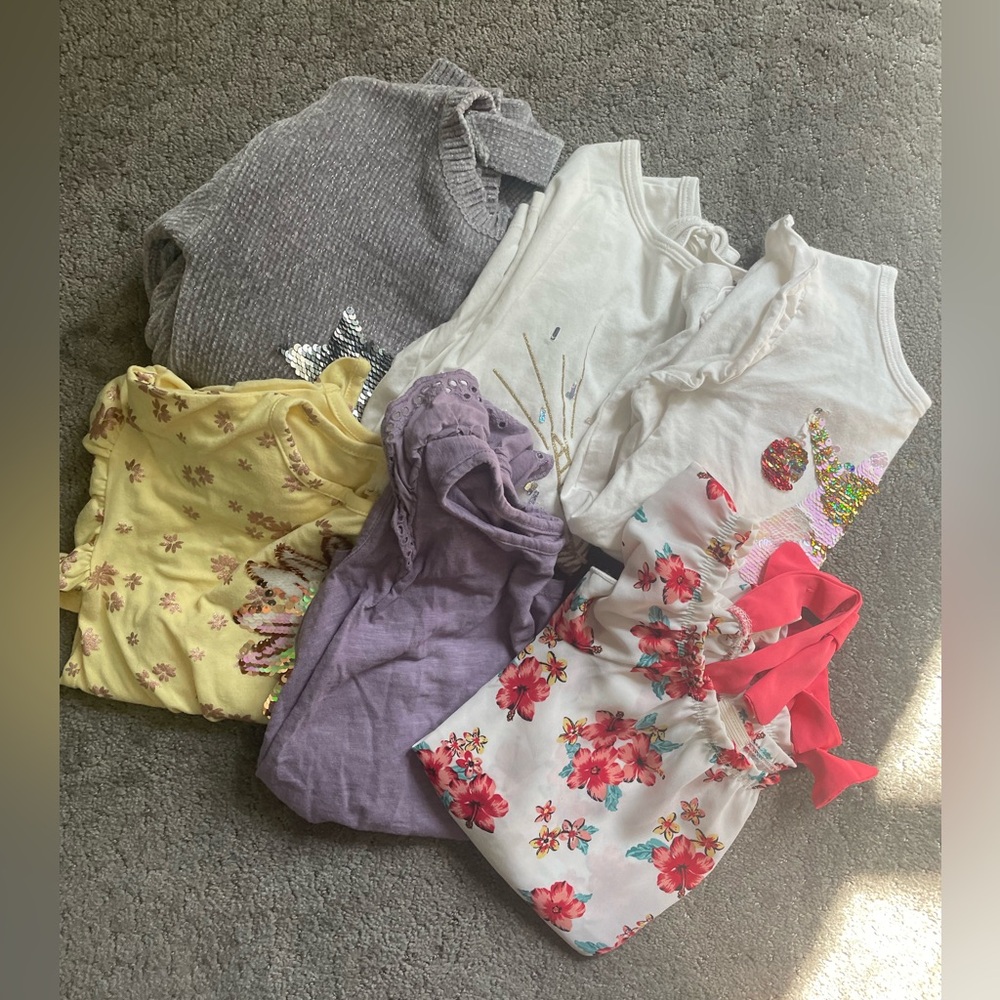 Bundle Of (6) Girls Size 7 Shirts